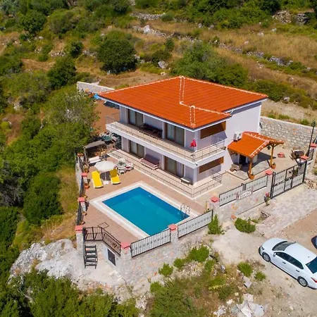 Bademli Soeguet Daily Weekly Villa *